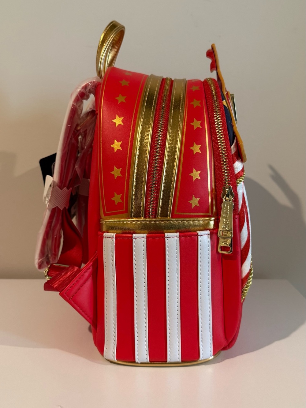 Brand NWT Loungefly Disney Mickey Mouse & Friends Circus Backpack - Picture 4 of 4